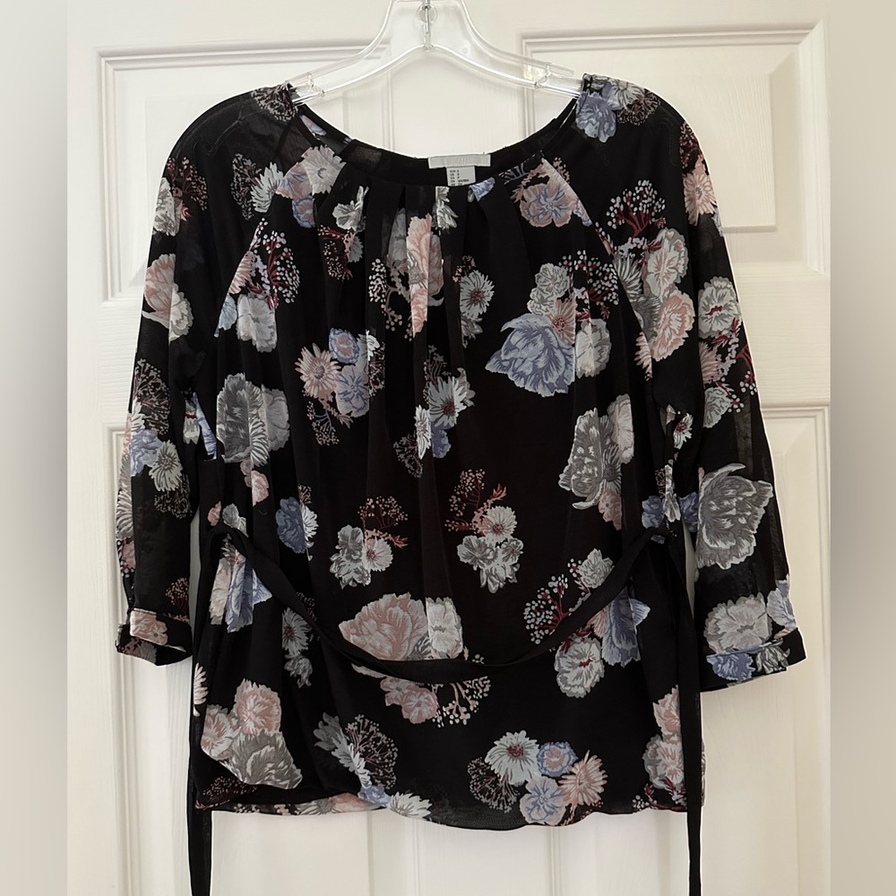 H&M Floral Scoop Neck Top